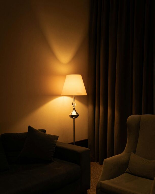Simple Tips to Create a Cozy and Inviting Home Environment