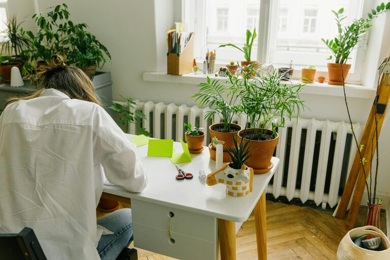 Tips for Creating a Relaxing and Productive Home Office Environment